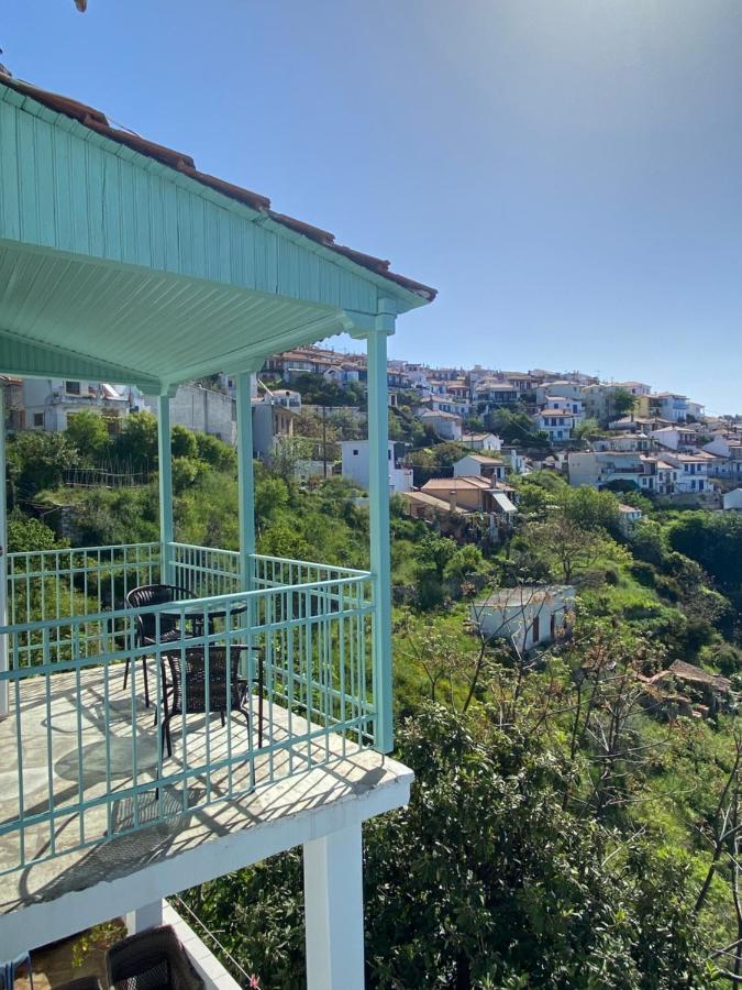 The Balcony Villa Glossa Eksteriør billede